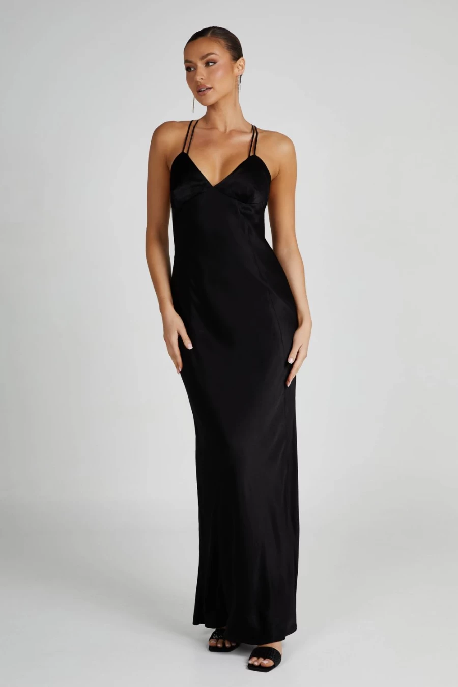 "MAKARI by MESHKI - Premium Women's Fashion Collection"