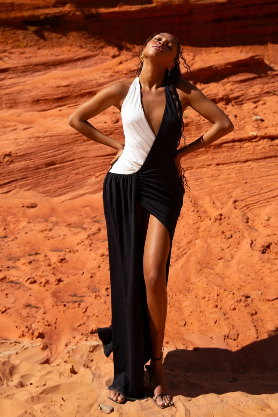 MESHKI Women's Zaniyah Dress - Elegant and Stylish Fashion for Women