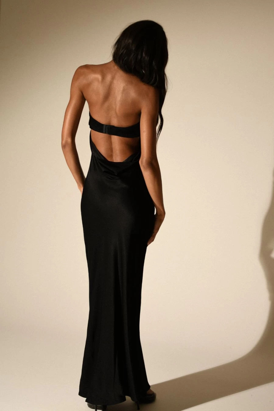 MESHKI Women's Antonella Dress | Elegant and Stylish Women's Fashion