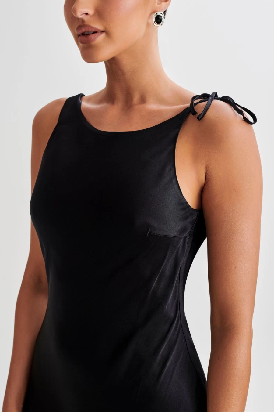 MESHKI Annalise Women's Fashion Dress - Elegant & Stylish Outfit for Women
