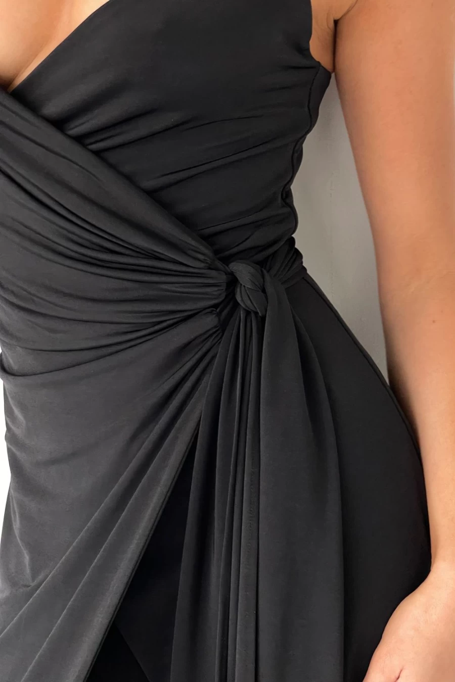 MESHKI Caroline Women's Dress - Elegant & Stylish Fashion for Women