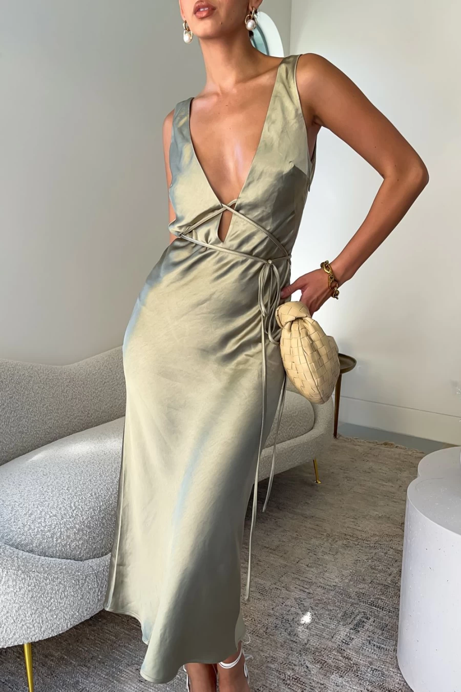 MESHKI Women's Elouise Dress - Elegant Feminine Fashion for Modern Styles
