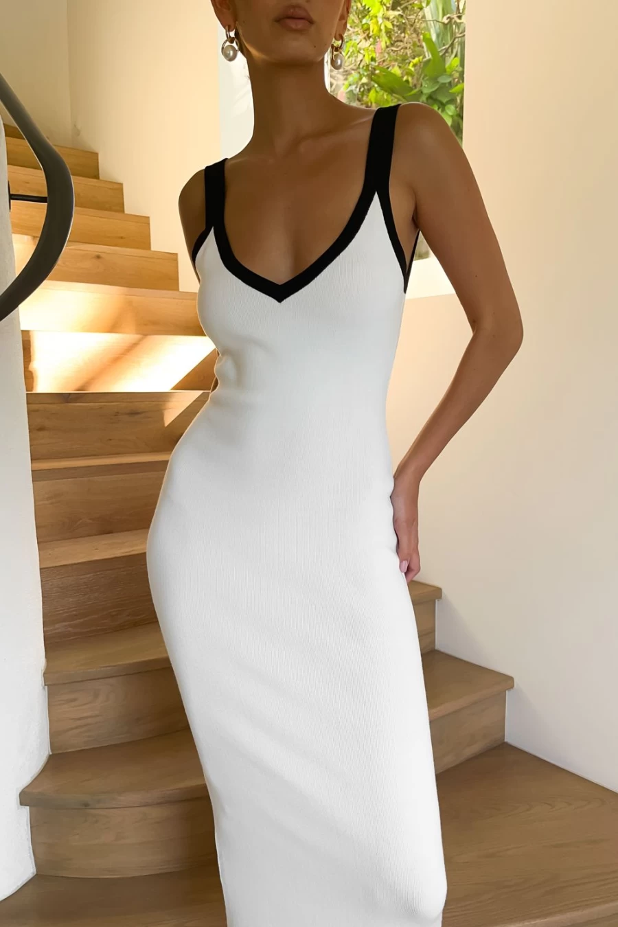 MESHKI Women's Debbi Dress - Elegant and Stylish Fashion for Women
