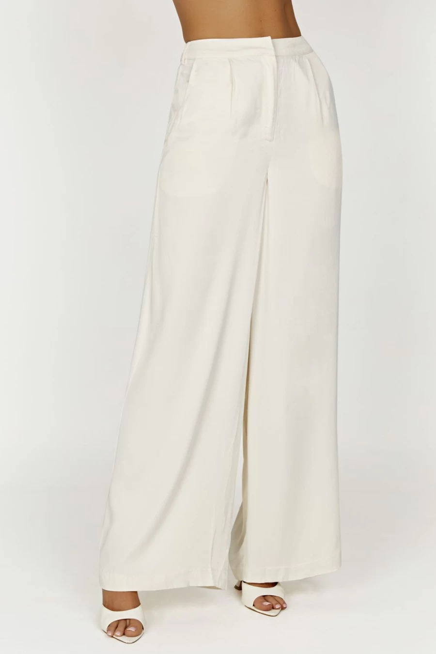 MESHKI Women's Nour Dress - Elegant and Stylish Fashion for Women