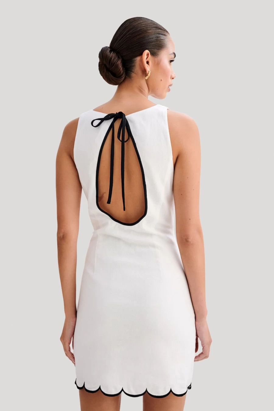 MESHKI Women's Sofiane Dress - Elegant and Stylish Women's Fashion