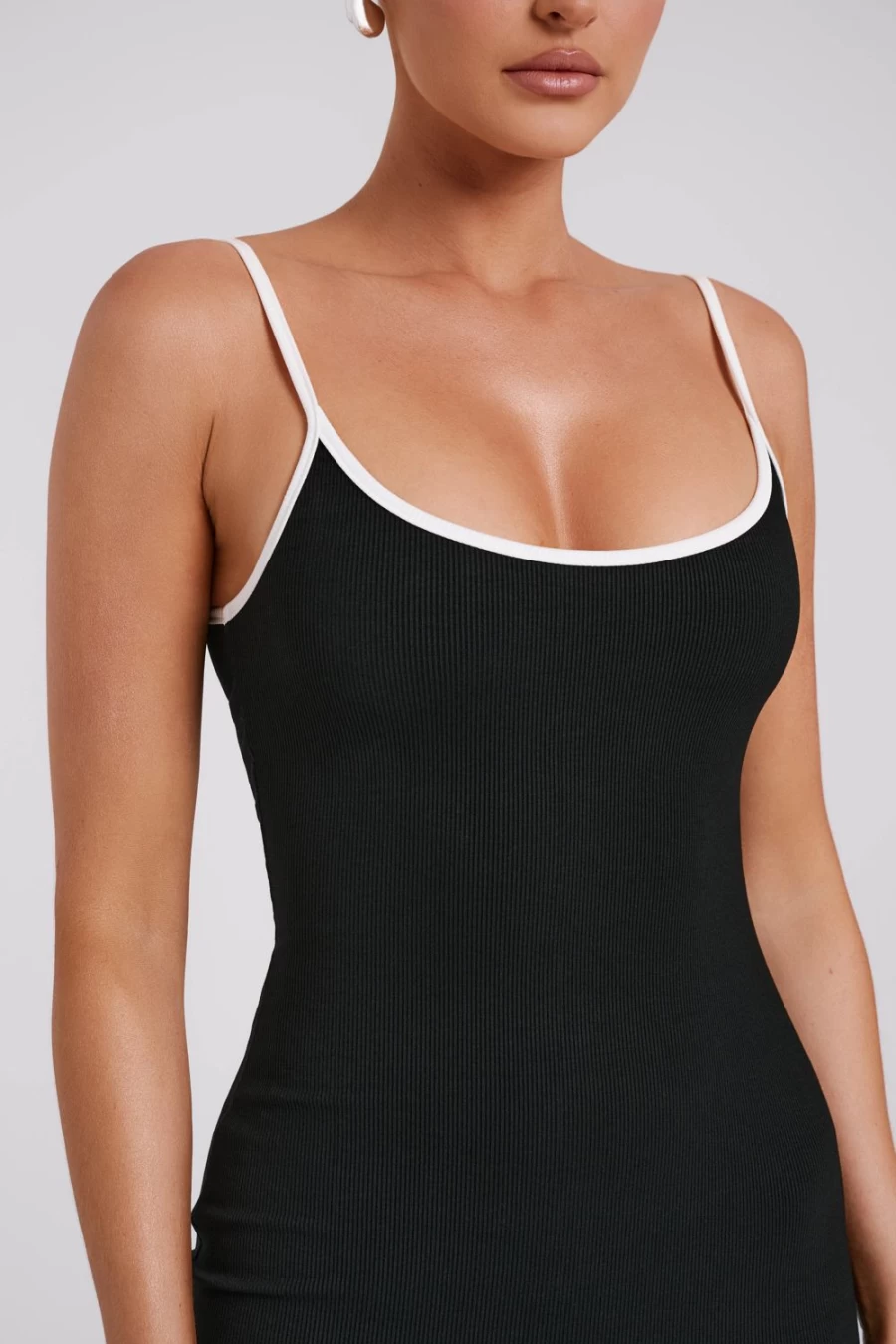 MESHKI Women's Alexis Dress - Elegant Feminine Style for Every Occasion